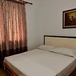 Grand House Rooms